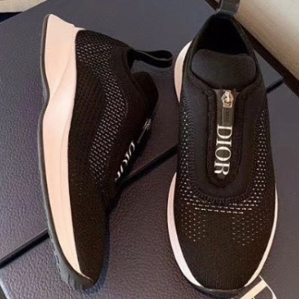 Beautiful Dior Sneakers